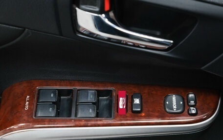 Toyota Camry, 2012 год, 1 370 000 рублей, 10 фотография