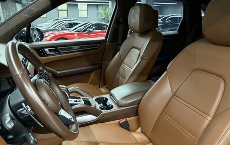 Porsche Cayenne III, 2018 год, 8 194 000 рублей, 17 фотография