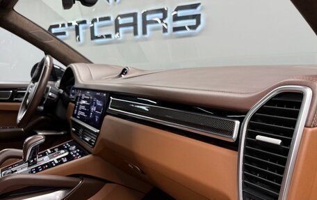 Porsche Cayenne III, 2018 год, 8 194 000 рублей, 30 фотография