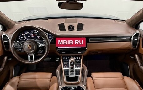 Porsche Cayenne III, 2018 год, 8 194 000 рублей, 21 фотография