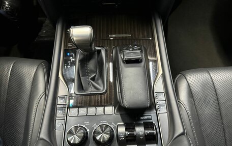 Lexus LX III, 2020 год, 9 500 000 рублей, 12 фотография