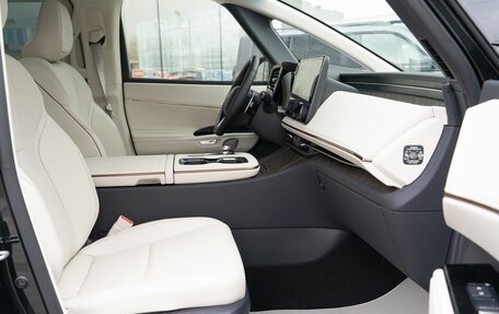 Lexus LM, 2024 год, 20 790 000 рублей, 10 фотография