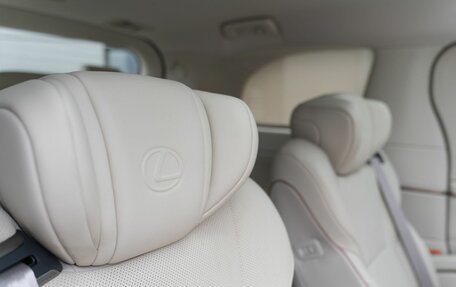 Lexus LM, 2024 год, 20 790 000 рублей, 26 фотография