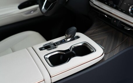 Lexus LM, 2024 год, 20 790 000 рублей, 25 фотография