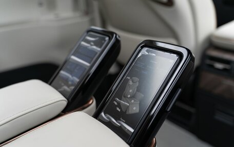 Lexus LM, 2024 год, 20 790 000 рублей, 28 фотография