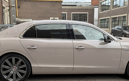 Bentley Flying Spur II, 2017 год, 6 800 000 рублей, 3 фотография