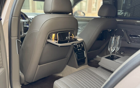 Bentley Flying Spur II, 2017 год, 6 800 000 рублей, 23 фотография