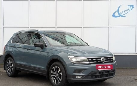 Volkswagen Tiguan II, 2019 год, 2 370 000 рублей, 5 фотография