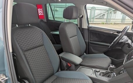 Volkswagen Tiguan II, 2019 год, 2 370 000 рублей, 31 фотография
