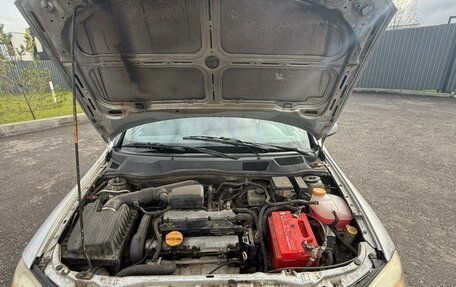 Opel Astra H, 2004 год, 240 000 рублей, 10 фотография