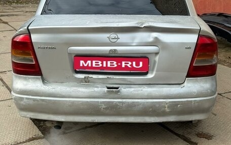 Opel Astra H, 2004 год, 240 000 рублей, 2 фотография