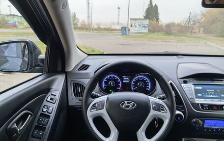 Hyundai ix35 I рестайлинг, 2010 год, 1 200 000 рублей, 9 фотография