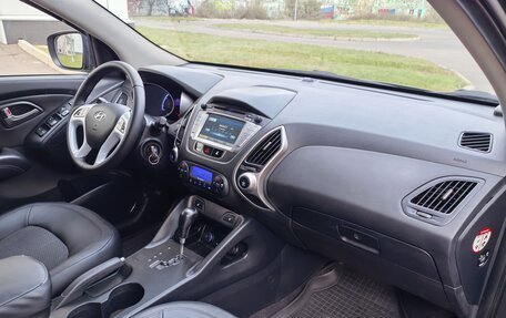 Hyundai ix35 I рестайлинг, 2010 год, 1 200 000 рублей, 11 фотография