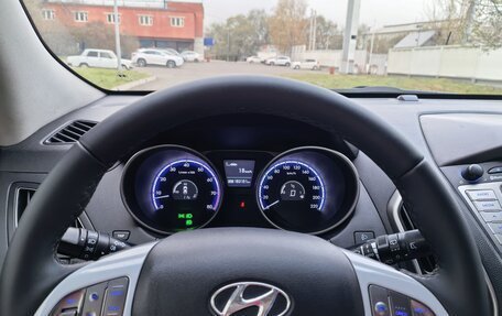 Hyundai ix35 I рестайлинг, 2010 год, 1 200 000 рублей, 12 фотография