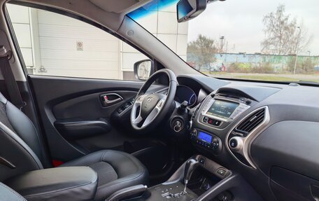 Hyundai ix35 I рестайлинг, 2010 год, 1 200 000 рублей, 15 фотография