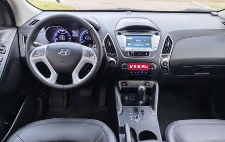 Hyundai ix35 I рестайлинг, 2010 год, 1 200 000 рублей, 14 фотография