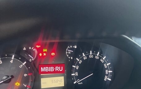 Toyota Land Cruiser Prado 150 рестайлинг 2, 2019 год, 3 900 000 рублей, 5 фотография