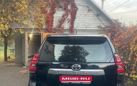 Toyota Land Cruiser Prado 150 рестайлинг 2, 2019 год, 3 900 000 рублей, 10 фотография