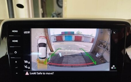 Volkswagen T-Roc I, 2021 год, 1 700 000 рублей, 9 фотография