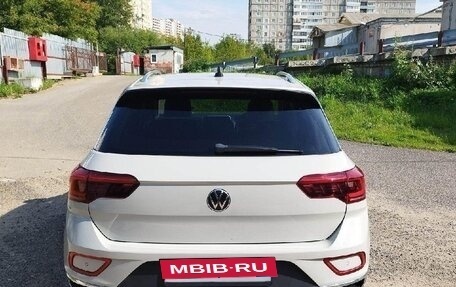 Volkswagen T-Roc I, 2021 год, 1 700 000 рублей, 14 фотография