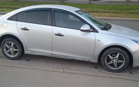 Chevrolet Cruze II, 2012 год, 440 000 рублей, 9 фотография