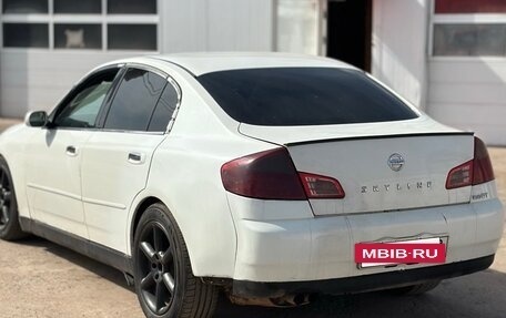 Nissan Skyline, 2002 год, 240 000 рублей, 3 фотография