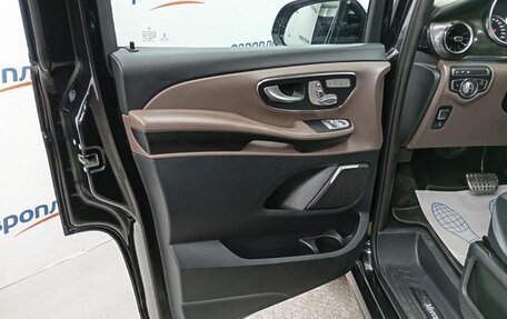 Mercedes-Benz V-Класс, 2022 год, 15 519 400 рублей, 9 фотография