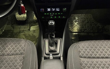 Skoda Rapid I, 2017 год, 1 299 000 рублей, 12 фотография
