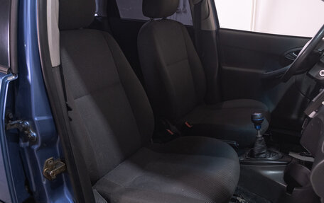 Ford Focus IV, 2003 год, 229 000 рублей, 18 фотография