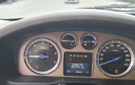 Cadillac Escalade III, 2011 год, 1 850 000 рублей, 11 фотография