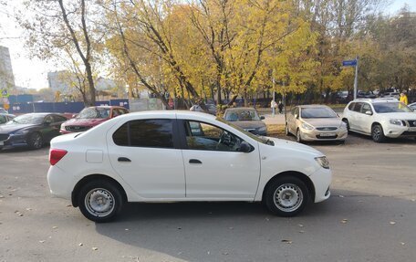 Renault Logan II, 2014 год, 395 000 рублей, 3 фотография
