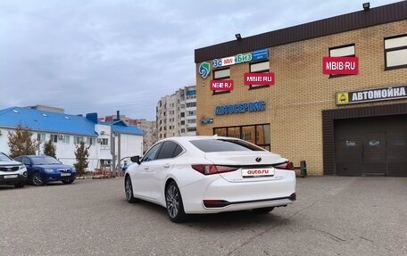 Lexus ES VII, 2021 год, 4 650 000 рублей, 5 фотография