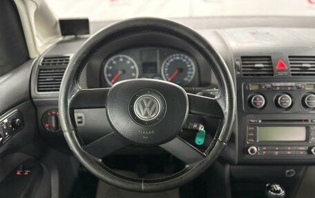 Volkswagen Touran III, 2006 год, 229 000 рублей, 11 фотография