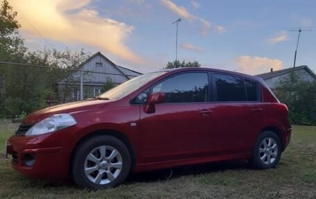 Nissan Tiida, 2012 год, 980 000 рублей, 3 фотография