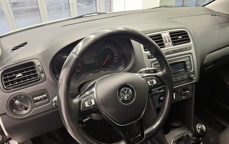 Volkswagen Polo VI (EU Market), 2018 год, 999 000 рублей, 10 фотография