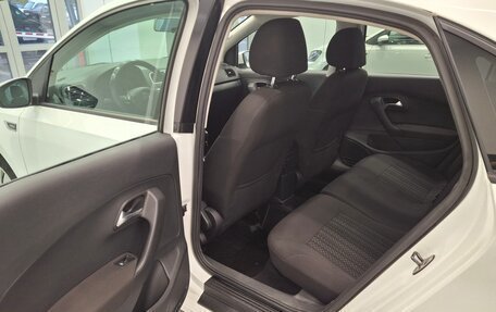 Volkswagen Polo VI (EU Market), 2018 год, 999 000 рублей, 17 фотография