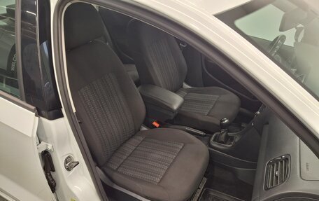 Volkswagen Polo VI (EU Market), 2018 год, 999 000 рублей, 21 фотография