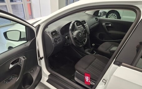 Volkswagen Polo VI (EU Market), 2018 год, 999 000 рублей, 8 фотография