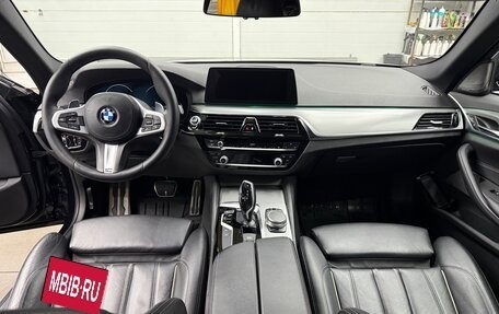 BMW 5 серия, 2018 год, 2 850 000 рублей, 16 фотография