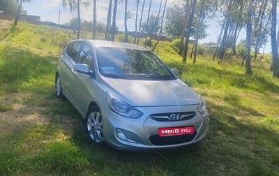 Hyundai Solaris II рестайлинг, 2011 год, 650 000 рублей, 1 фотография
