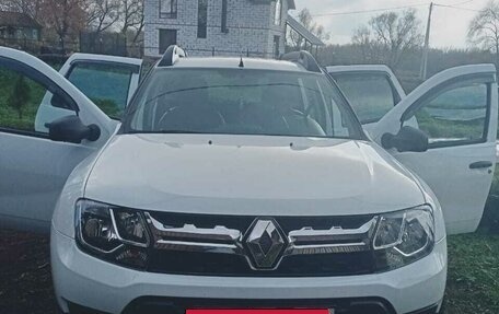 Renault Duster I рестайлинг, 2017 год, 1 300 000 рублей, 1 фотография