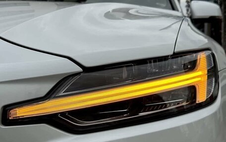 Volvo S60 III, 2022 год, 2 490 040 рублей, 3 фотография