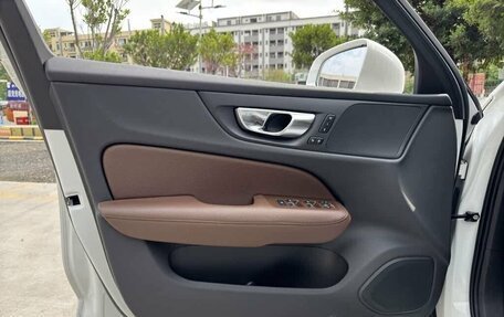 Volvo S60 III, 2022 год, 2 490 040 рублей, 7 фотография