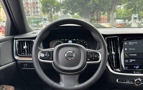 Volvo S60 III, 2022 год, 2 490 040 рублей, 11 фотография