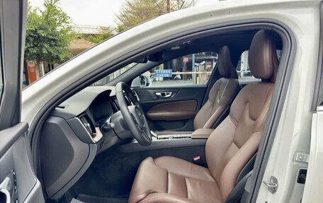 Volvo S60 III, 2022 год, 2 490 040 рублей, 9 фотография