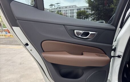 Volvo S60 III, 2022 год, 2 490 040 рублей, 14 фотография