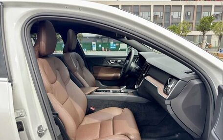 Volvo S60 III, 2022 год, 2 490 040 рублей, 13 фотография