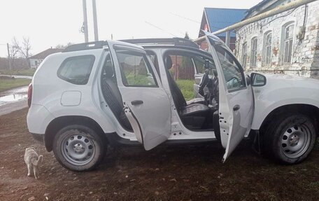 Renault Duster I рестайлинг, 2017 год, 1 300 000 рублей, 5 фотография