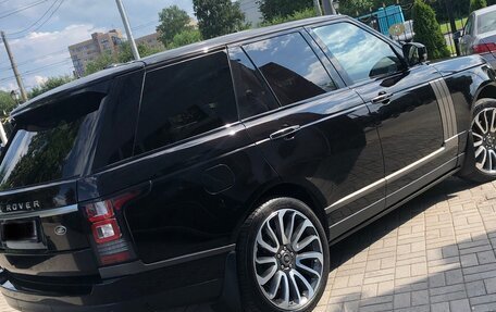 Land Rover Range Rover IV рестайлинг, 2015 год, 5 800 000 рублей, 3 фотография
