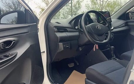 Toyota Yaris XP150 рестайлинг, 2021 год, 1 200 155 рублей, 5 фотография